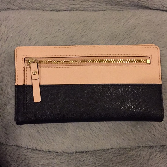 Stacy wallet - Picture 2 of 4